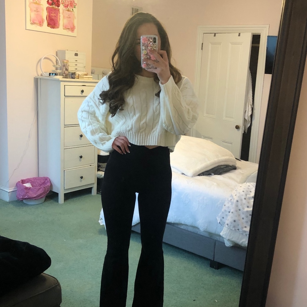 Meet your Posher, Elysia
